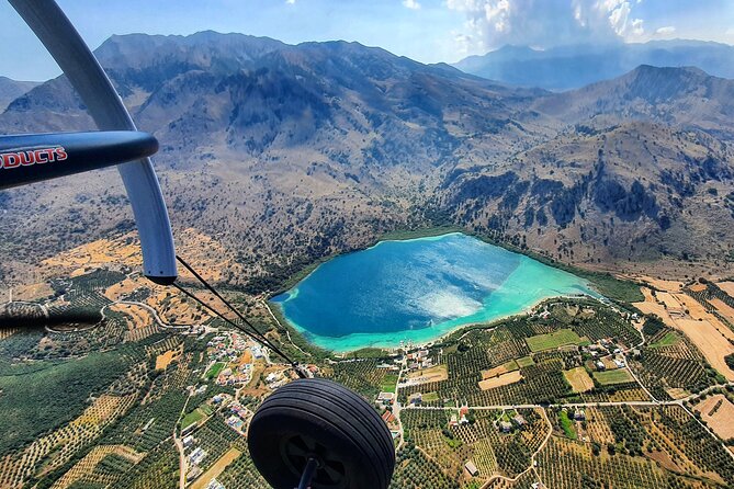 Paragliding Tours in Crete - Safety, Comfort, and the Landing