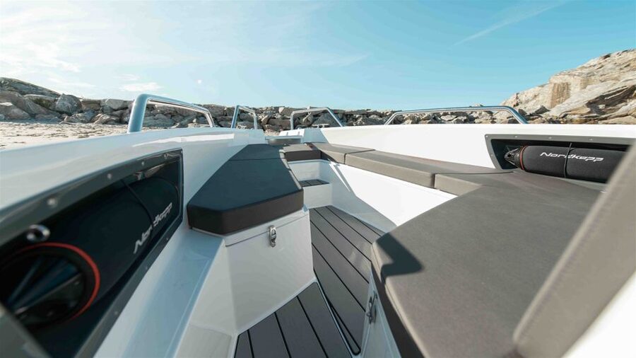 Paros: Antiparos Island and Despotiko Private Boat Trip - Despotiko: a useful change of pace