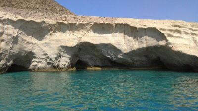 Full-Day Small Boat Rental with Self-Driving