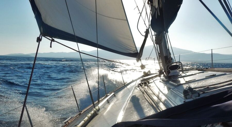Paros: Iraklia, Schinoussa, & Naxos Sailing Tour with Lunch - The food, drinks, and included value