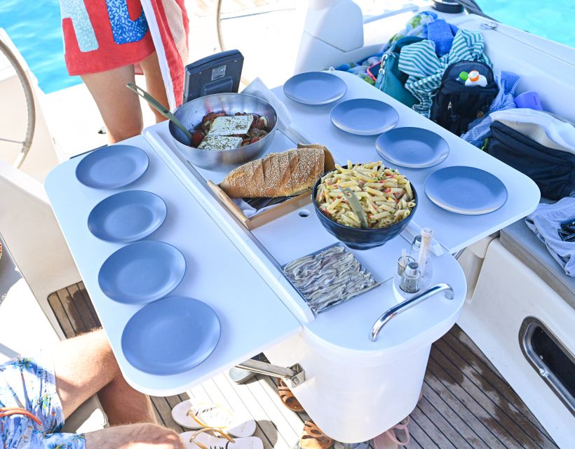 Paros: Iraklia, Schinoussa, & Naxos Sailing Tour with Lunch - The long crossing toward Iraklia