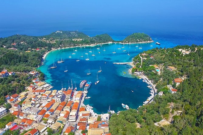 Paxos Antipaxos Blue Caves (Lakka Village) from Corfu - What the boat atmosphere is really like