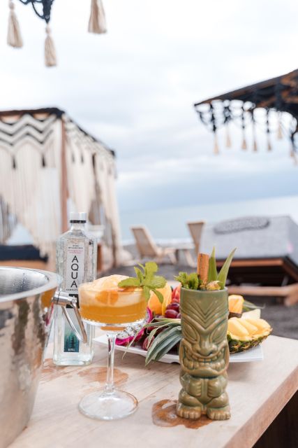 Perivolos Beach: Sun-Bed Experience FortyOne Bar Restaurant - Comfort, service, and the little extras