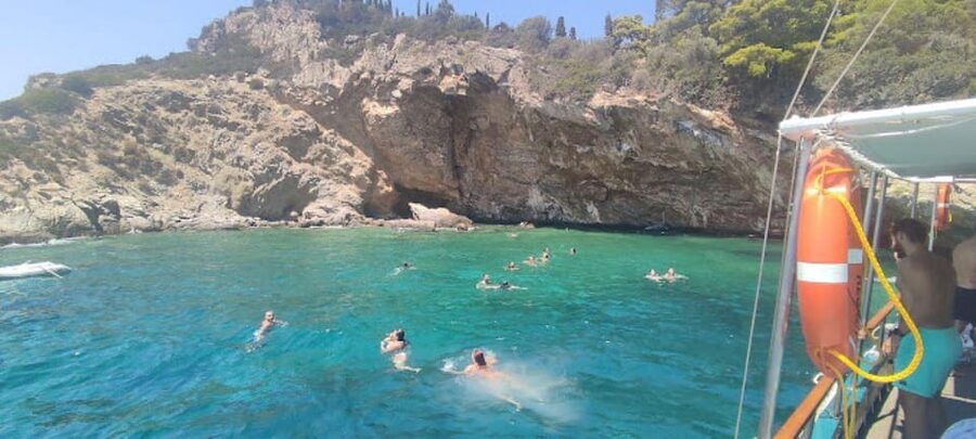 Porto Rafti: Athens East Attica Hidden Gems Cruise - What swimming from the boat is really like