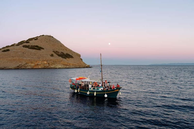 Porto Rafti: Athens East Attica Hidden Gems Cruise - The pace, atmosphere, and possible drawbacks