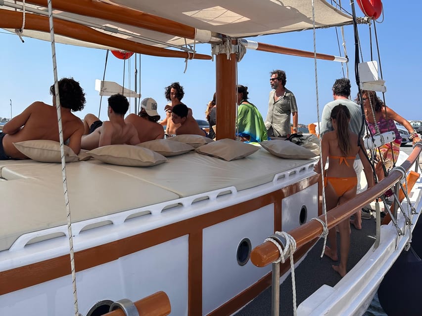 Pounta: Paros & Antiparos Cruise, Swimming & Seafood Lunch - Psaralki Antiparos and lunch on board