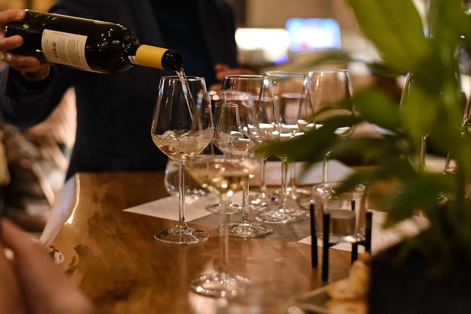 PREMIUM Semi-Private Athens Afternoon Food Tour & Wine Tasting - Dinner on Mitropoleos Street