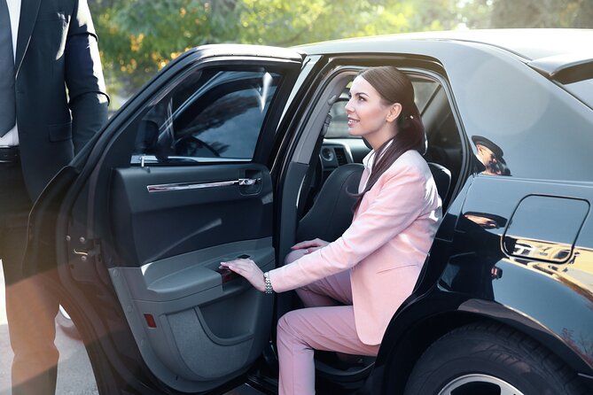 Private Arrival Transfer From Santorini Airport To All Destinations - Key points at a glance