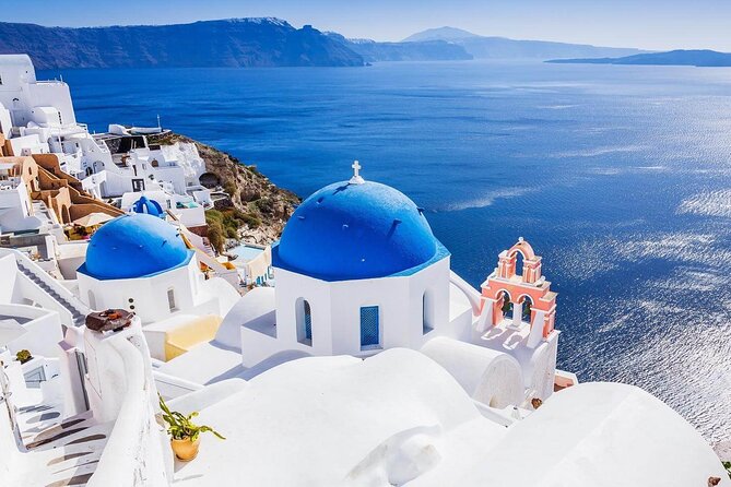 Private Day Trip to Santorini from Athens: Sightseeing Highlights - The early start and airport transfer