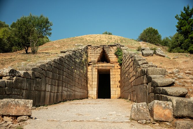 Private Tour of Ancient Corinth, Mycenae and Nafplio - Mycenae’s museum and the Treasury of Atreus