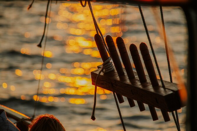 Queen Bee Sunset Cruise with Swim Stops and Dinner - Queen Bee Sunset Cruise: Key Points