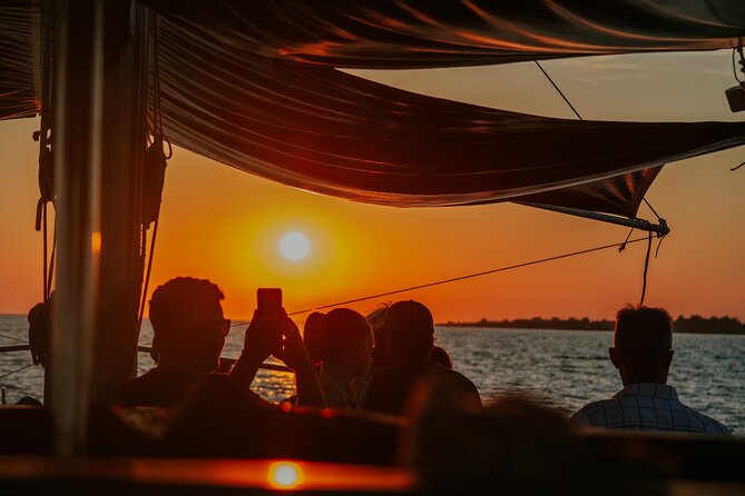 Queen Bee Sunset Cruise with Swim Stops and Dinner - Leaving Argostoli at 6:30 pm