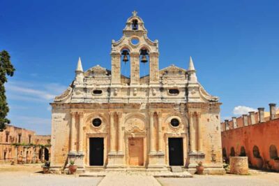 Melidoni Cave and Arkadi Monastery Half-Day Trip