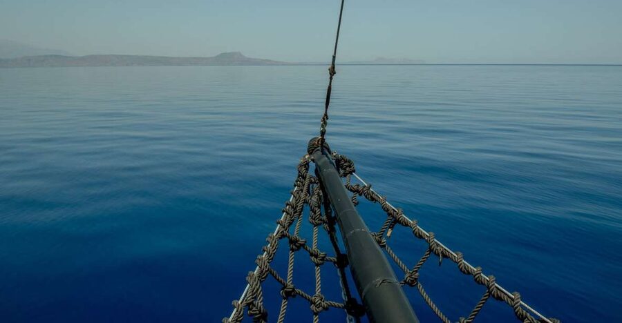 Rethymno: Mini Pirate Boat Cruise with Swimming Stop - Along the coast toward Gerani Bay