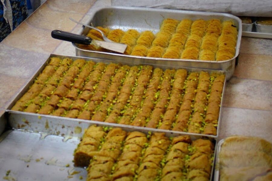Rethymno: Old Town Walking Tour with Meal - Who Will Enjoy This Four-Hour Walk