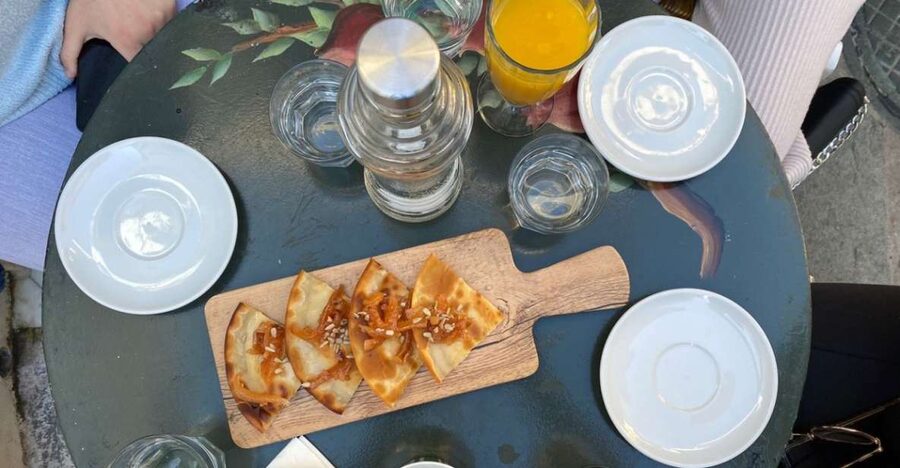 Rethymno: Old Town Walking Tour with Meal - Rethymno’s Old Town, Read Through Its Food