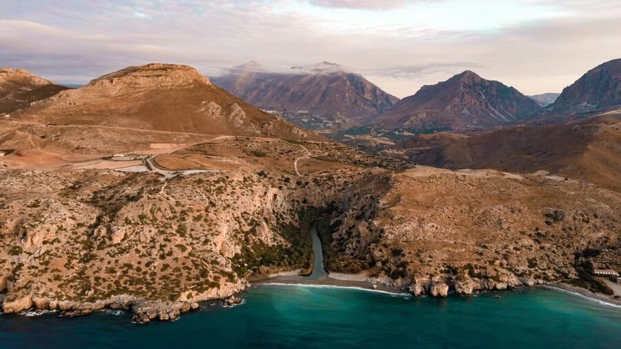 Rethymno: Preveli Beach Damnoni Beach Kourtaliotiko Day Trip - Why this south coast trip works well