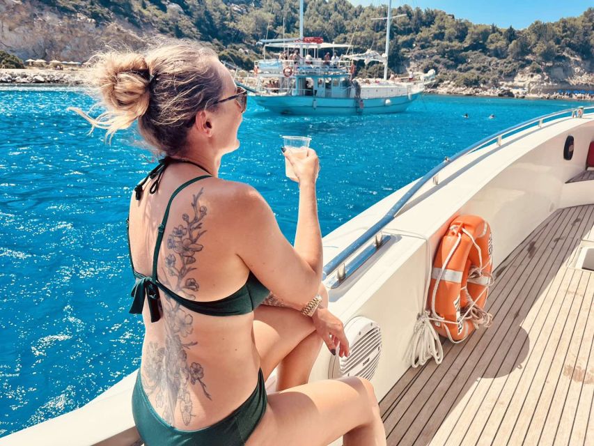 Rhodes: Beach Cruise with Swimming, Meal, & Unlimited Drinks - Why this four-hour cruise works so well