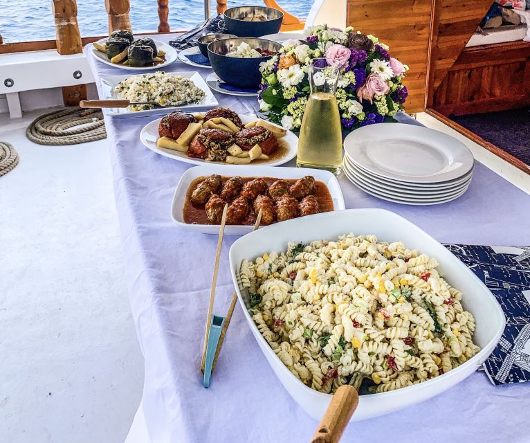 Rhodes: Cruise with 3 Stops, Lunch and Unlimited Drinks - At a glance