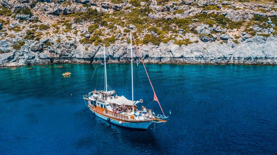 Rhodes: Cruise with 3 Stops, Lunch and Unlimited Drinks - Food, drinks, and the real value of $70