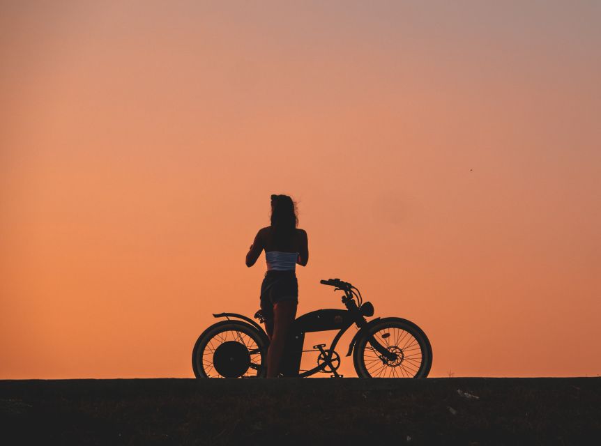 Rhodes: Retro eBike Highlights Tour w/ Personal Photographer - Key points at a glance