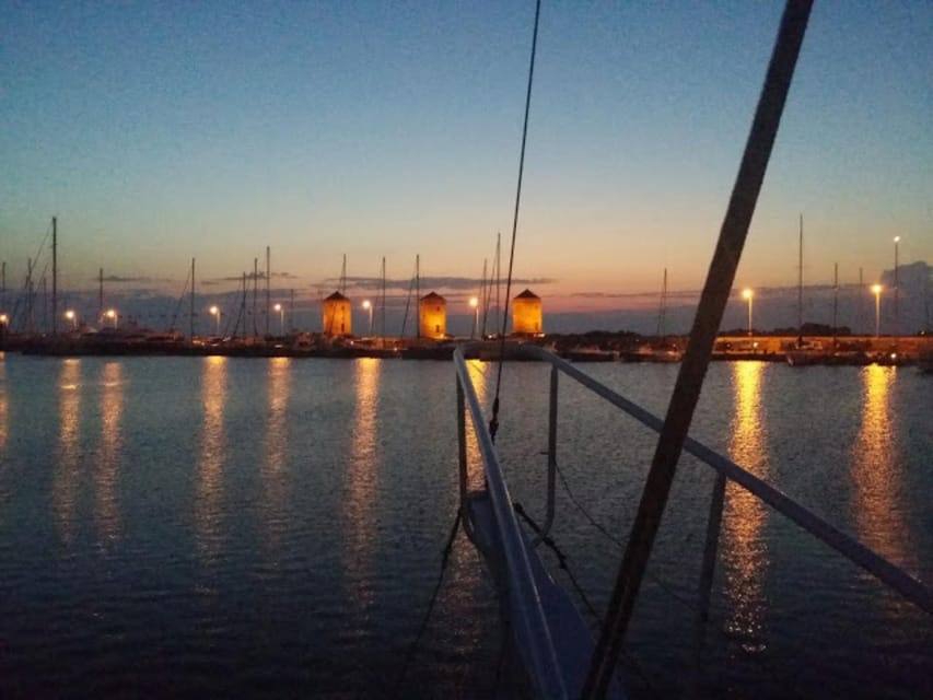 Rhodes: Sunset Cruise with Live Music, Wine & Greek Buffet - What the Boat Is Like in Practice