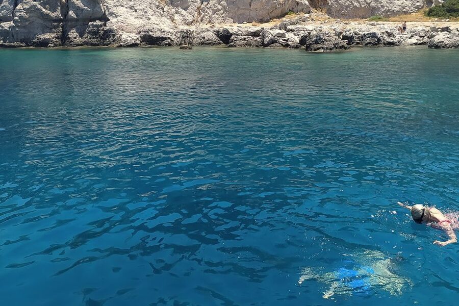 Rhodes Town: Anthony Quinn, Kalithea & Afandou Boat Cruise - Anthony Quinn Bay: a scenic first swim