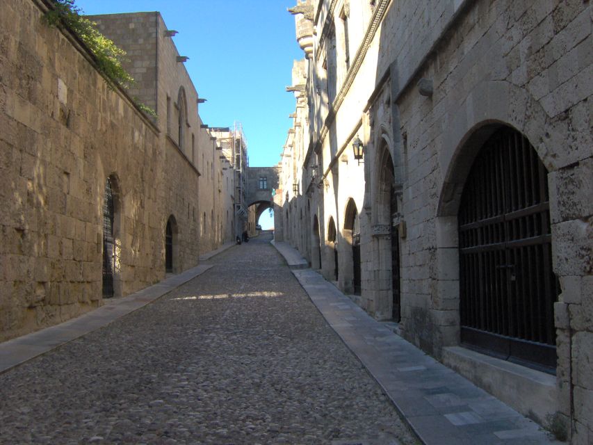 Rhodes Town: Private Walking Tour with a Licensed Guide - Key points to know before booking