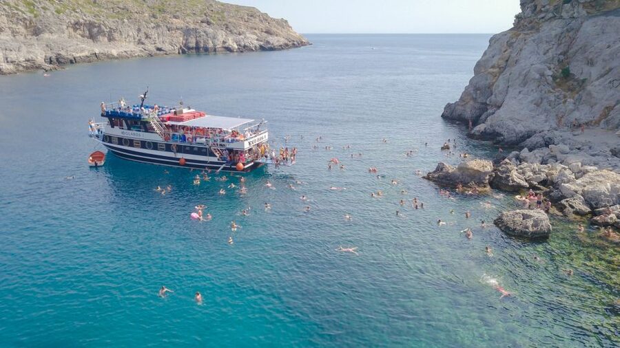 Rhodes Town: Scenic Cruise to Lindos with Swim Stops - Why this cruise works for a first look at Rhodes