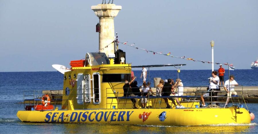 Rhodes Town: Yellow Submarine Cruise with Underwater Views - Rhodes Old Town and the five-minute coastal view