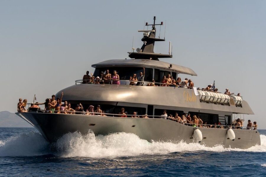 Rhodes: Transfer & Cruise to Symi Island & St. George Bay - Who should book this day trip