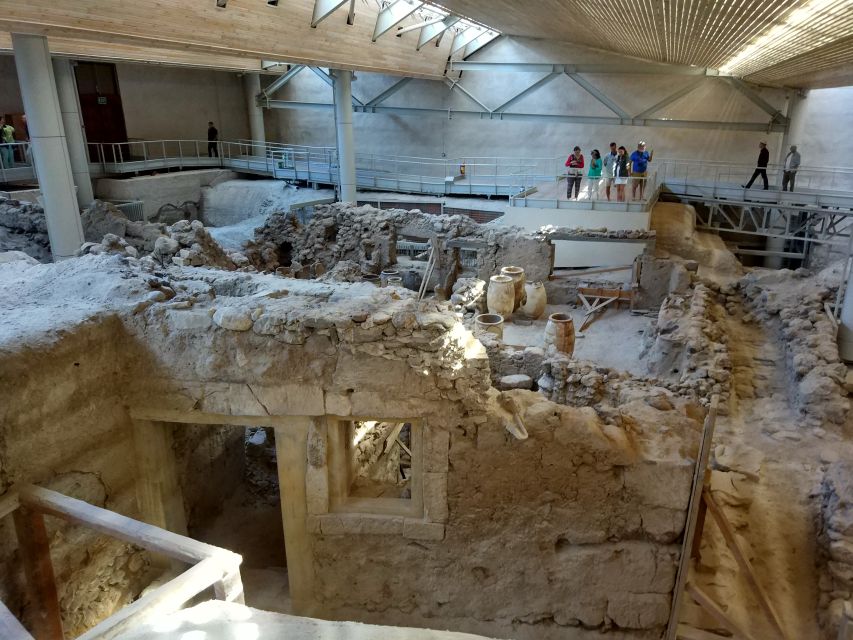 Santorini: Akrotiri Prehistoric City Guided Walking Tour - Practical tips for a smoother visit