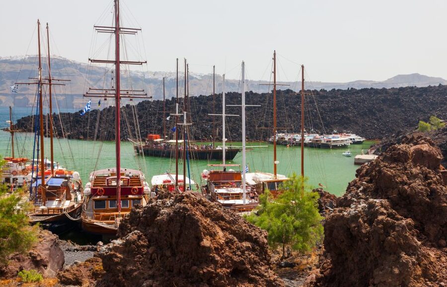 Santorini Caldera: Sunset Cruise with Dinner - Who should book this cruise?