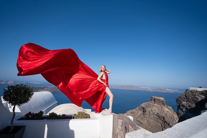 Santorini: Flying Dress Photoshoot - Choosing a dress and calculating the real cost
