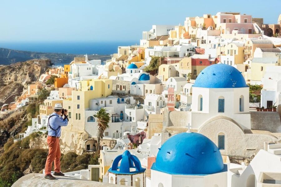 Santorini Iconic Villages Tour: Oia, Imerovigli, Firostefani - Stories make the short stops worthwhile