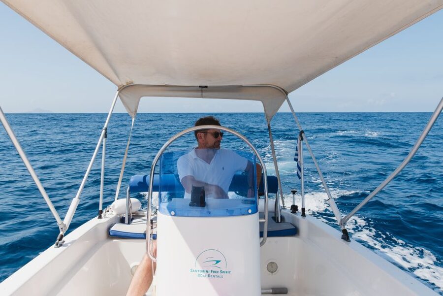 Santorini: License-Free Boat Rental with Ice, Water, & Fruit - Should You Rent This Santorini Boat?