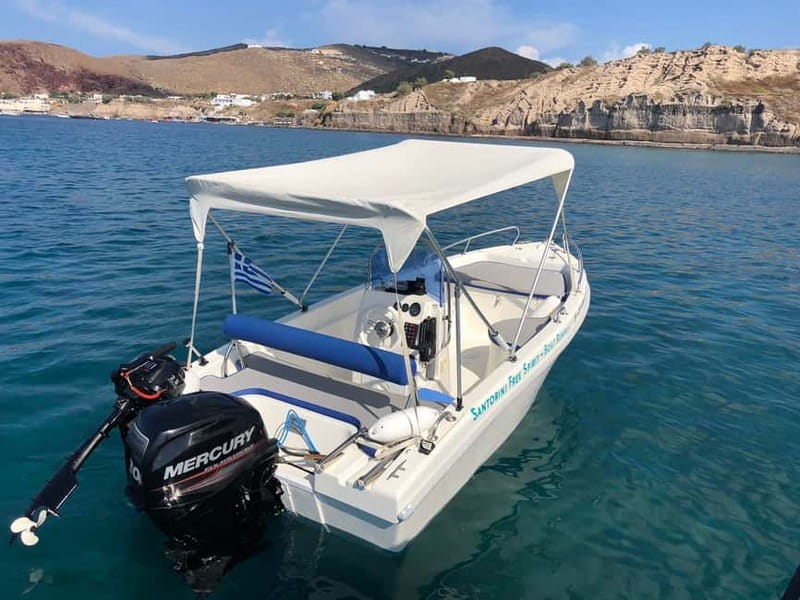 Santorini: License-Free Boat Rental with Ice, Water, & Fruit - Swimming Near the Volcanic Hot Springs