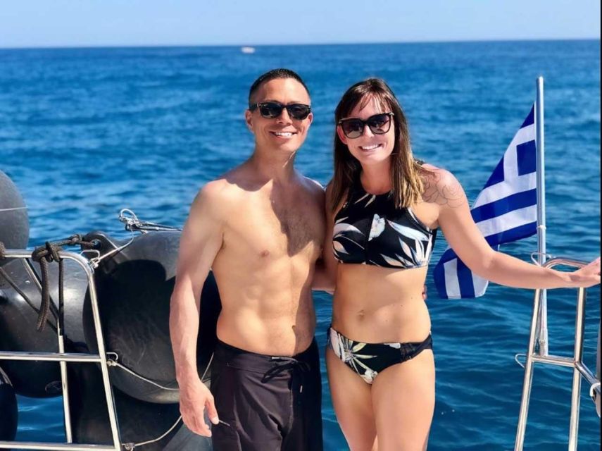 Santorini: Luxury Caldera Cruise with Full Greek Meal - What the small group changes