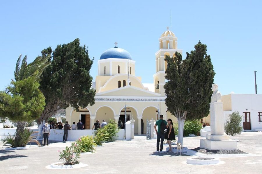 Santorini: Private Customizable Tour with Flexible Lenghts - Why a private Santorini route can save your day