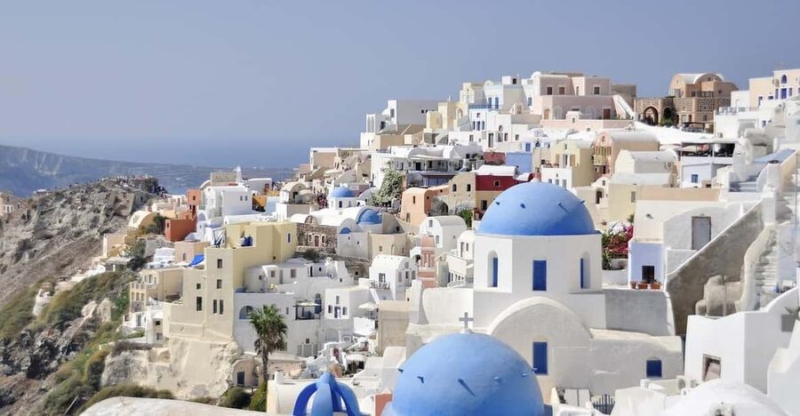 Santorini: Private Customizable Tour with Flexible Lenghts - Pyrgos and Oia, two very different villages