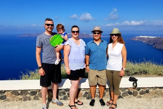 Santorini Private Driver: Explore Santorini - Port & Hotel Pickup - Akrotiri, the island’s most important history stop