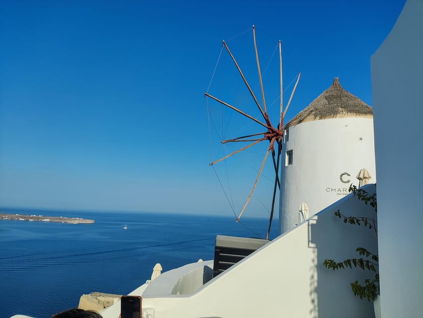 Santorini: Private Sightseeing Tour with Local Guide - Oia Castle and Ammoudi Bay