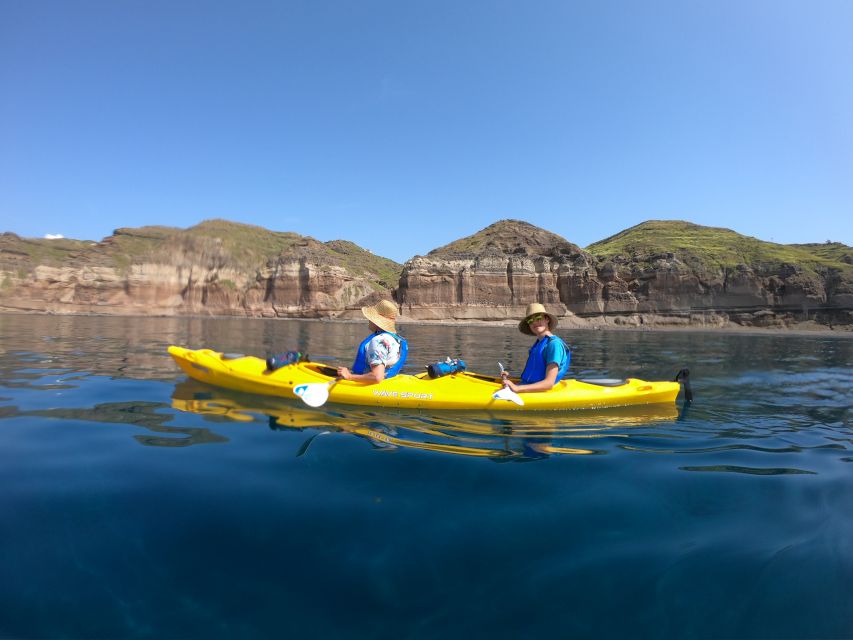 Santorini: Sea Caves Kayak Trip with Snorkeling and Picnic - White Beach and the Cliff Jumping Option