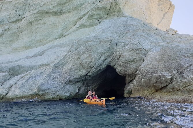 Santorini Sea Kayak - South Discovery, Small Group incl. Sea Caves and picnic - Why kayaking beats another Santorini viewpoint