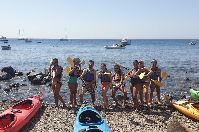 Santorini Sea Kayak - South Discovery, Small Group incl. Sea Caves and picnic - White Beach and the picnic stop