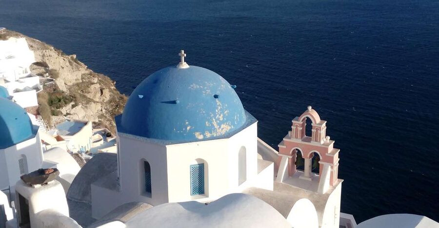 Santorini: Small-Group Highlights Tour of Venetian Castles - Akrotiri: a quick southern caldera viewpoint