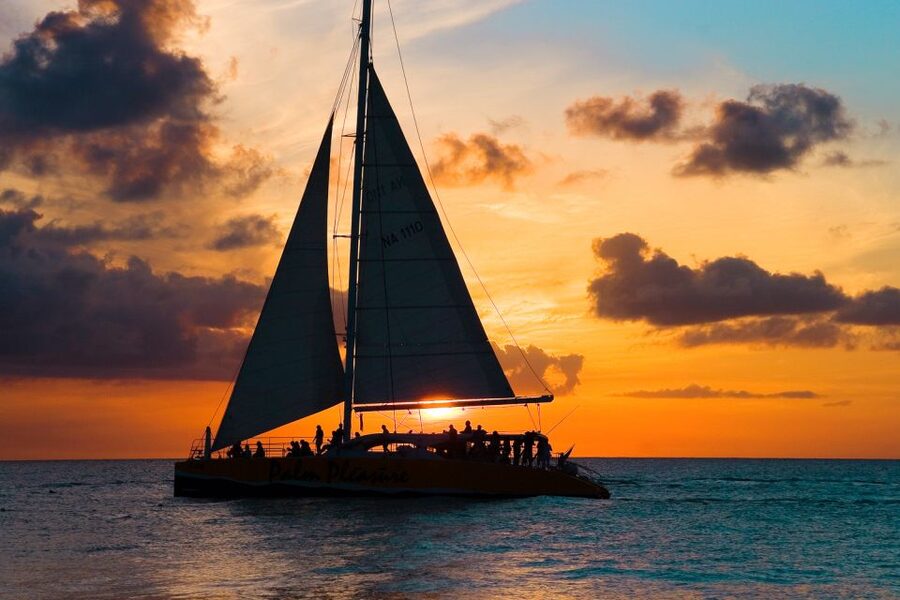 Santorini: Sunset Caldera Cruise with BBQ Meal and Drinks - From your accommodation to Vlihada Marina