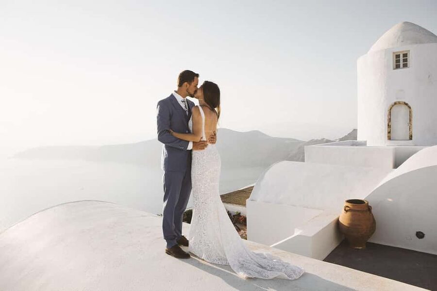 Santorini Unfiltered: Luxury Photoshoot with a Photographer - Key details before you book