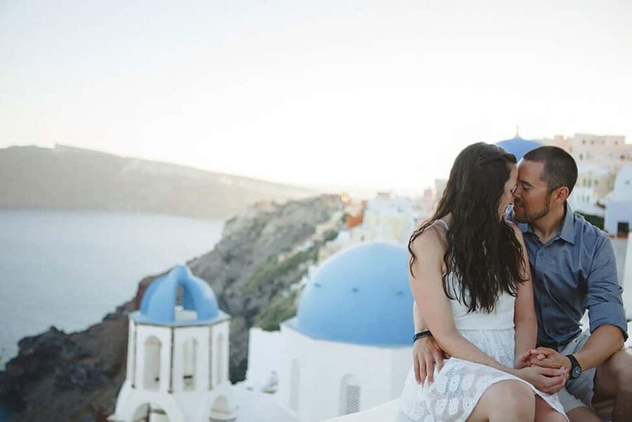 Santorini Unfiltered: Luxury Photoshoot with a Photographer - Who should book this experience