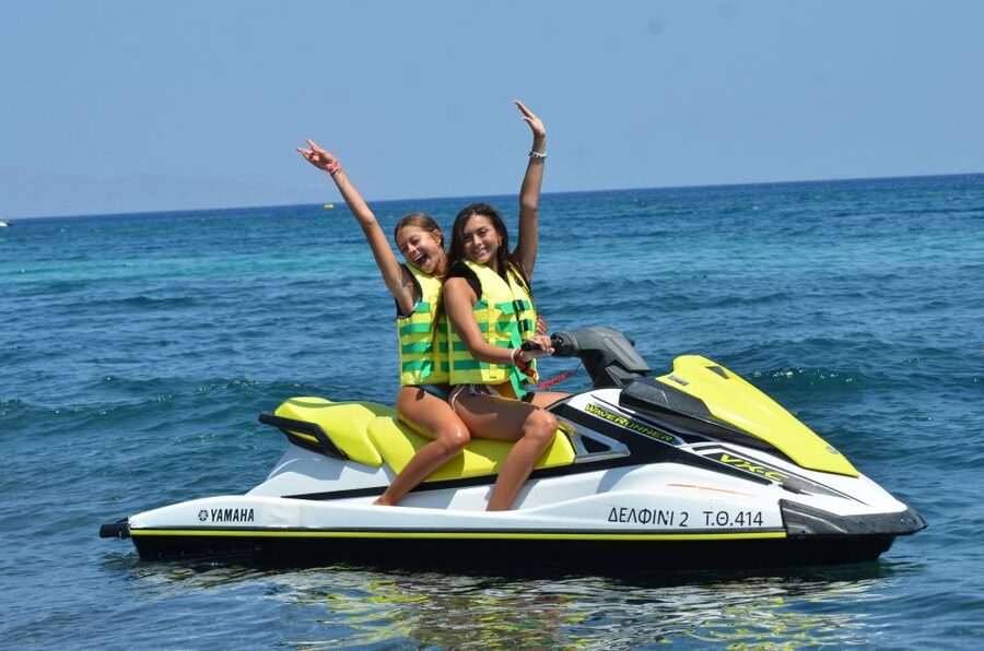 Santorini:Volcanic Beaches Cruise With Jet Ski - Who should book this jet ski ride?